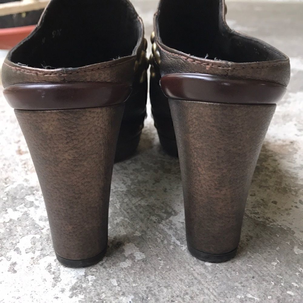 Stuart Weitzman Mules - Picture 4 of 5